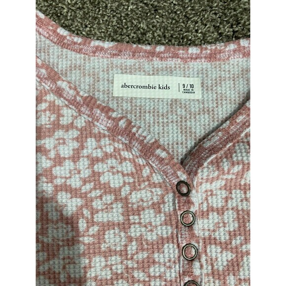 Abercrombie Kids Floral & Pink Waffle Knit Tops Bundle (Size 9/10) - Picture 5 of 12